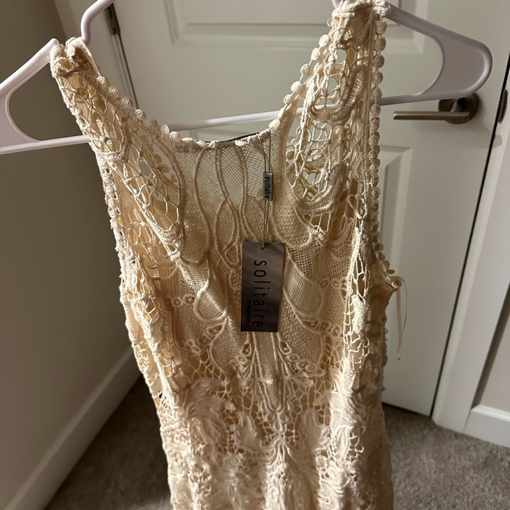 Dress - Picture 3 of 4